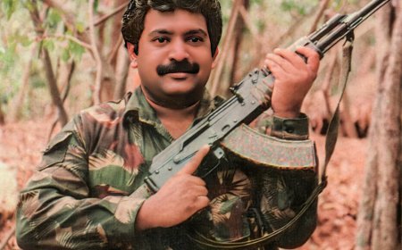 தமிழீழத் தேசியத் தலைவர்